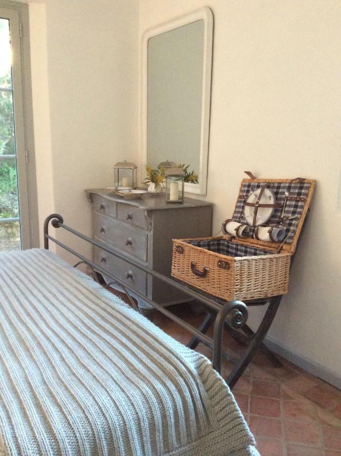 Bed and Breakfast Le Mas Amore Gassin Exterior foto